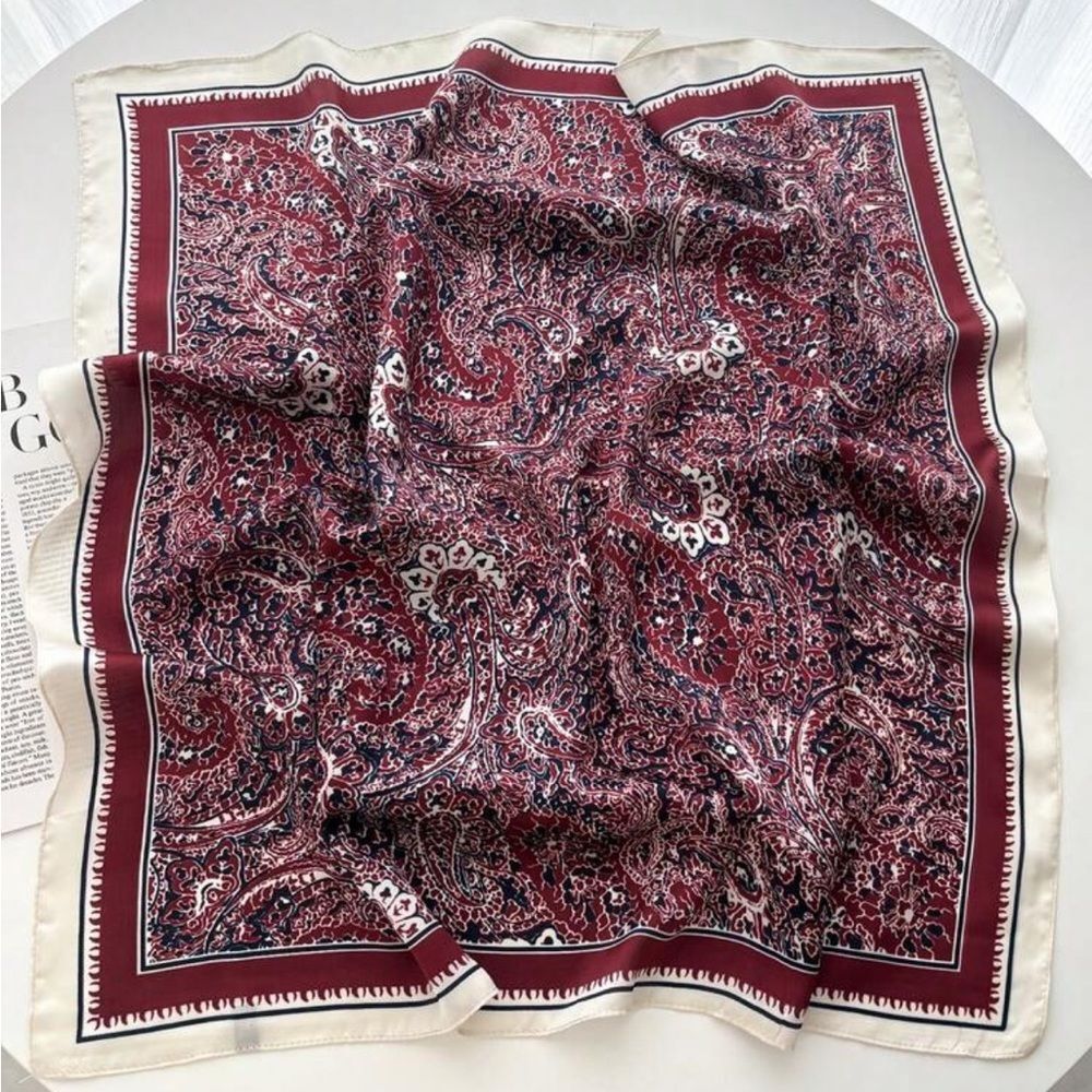 Paisley burgundy Scarf S83